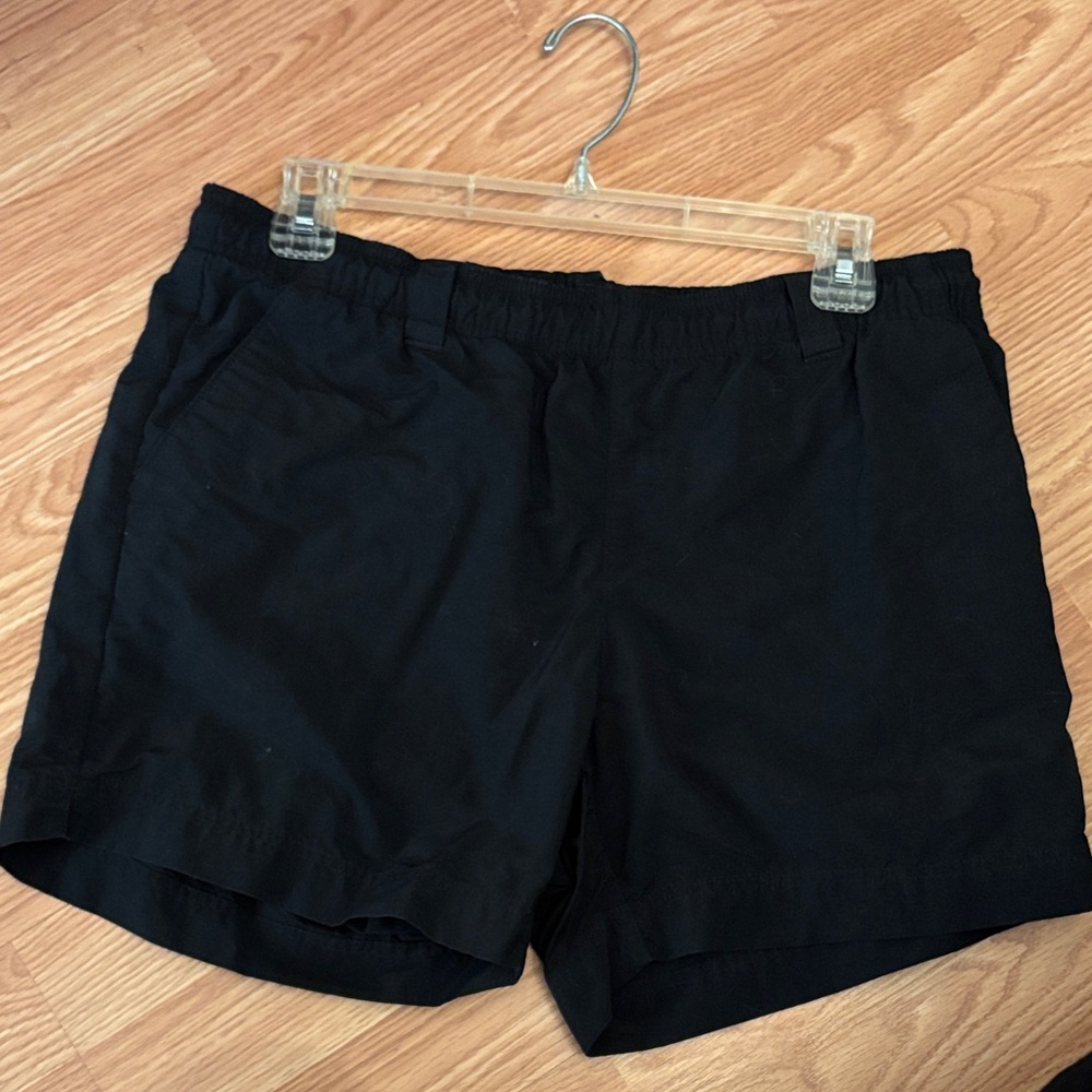 Columbia Black Women's shorts